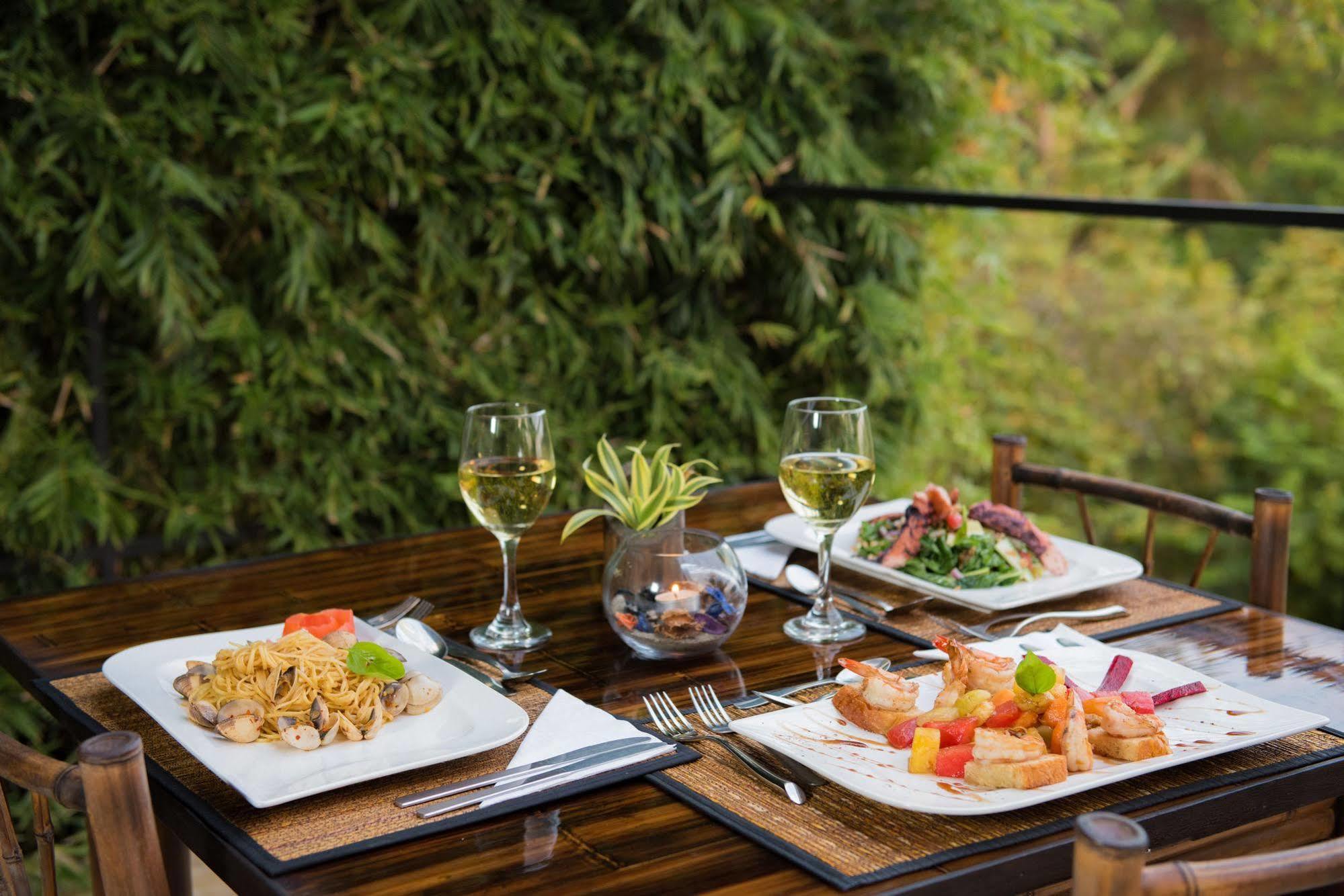Tiki Villas Rainforest Lodge & Spa Uvita Zewnętrze zdjęcie